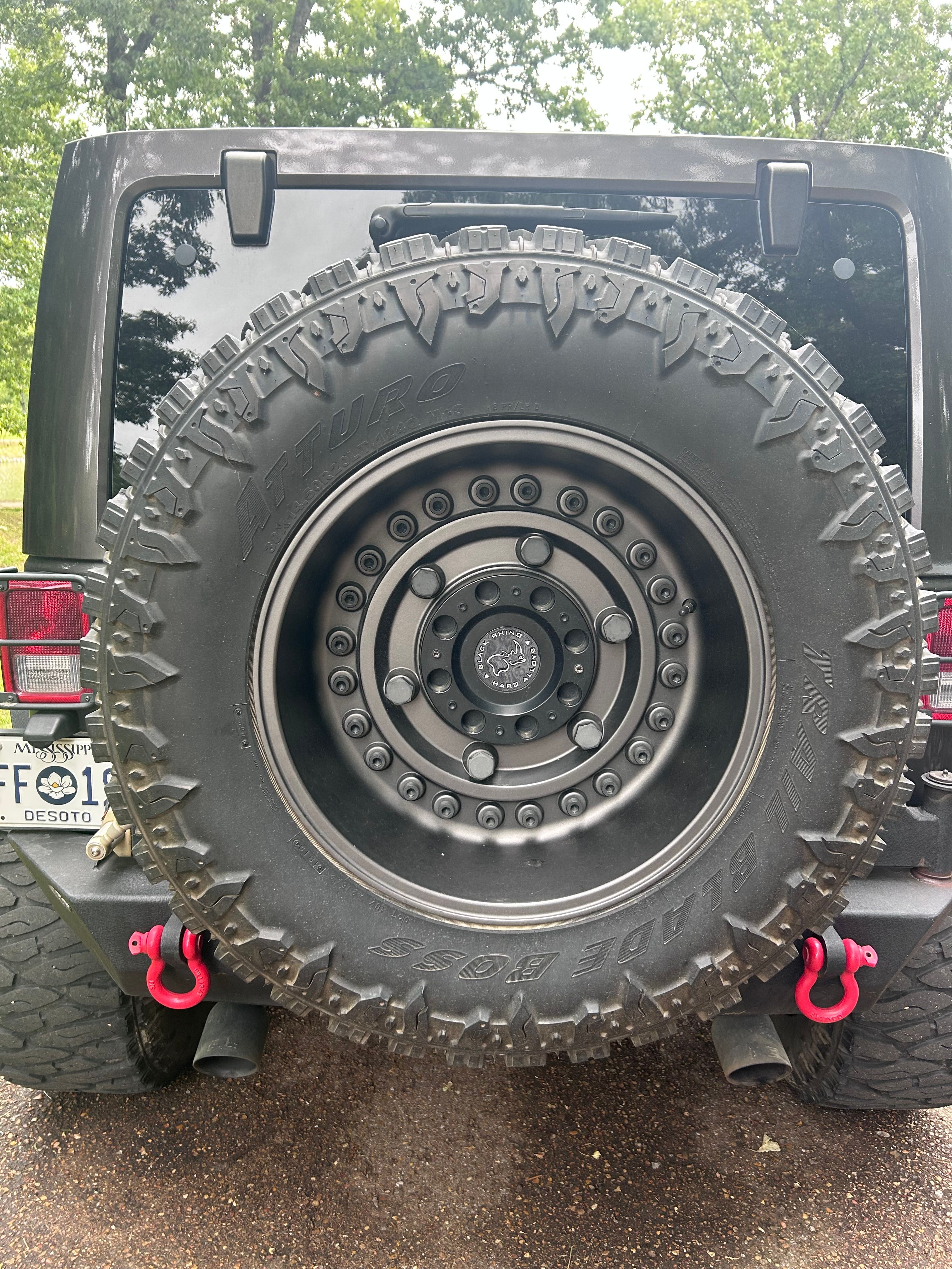 Used 2014 Jeep Wrangler Unlimited Rubicon AWD/4WD image 9
