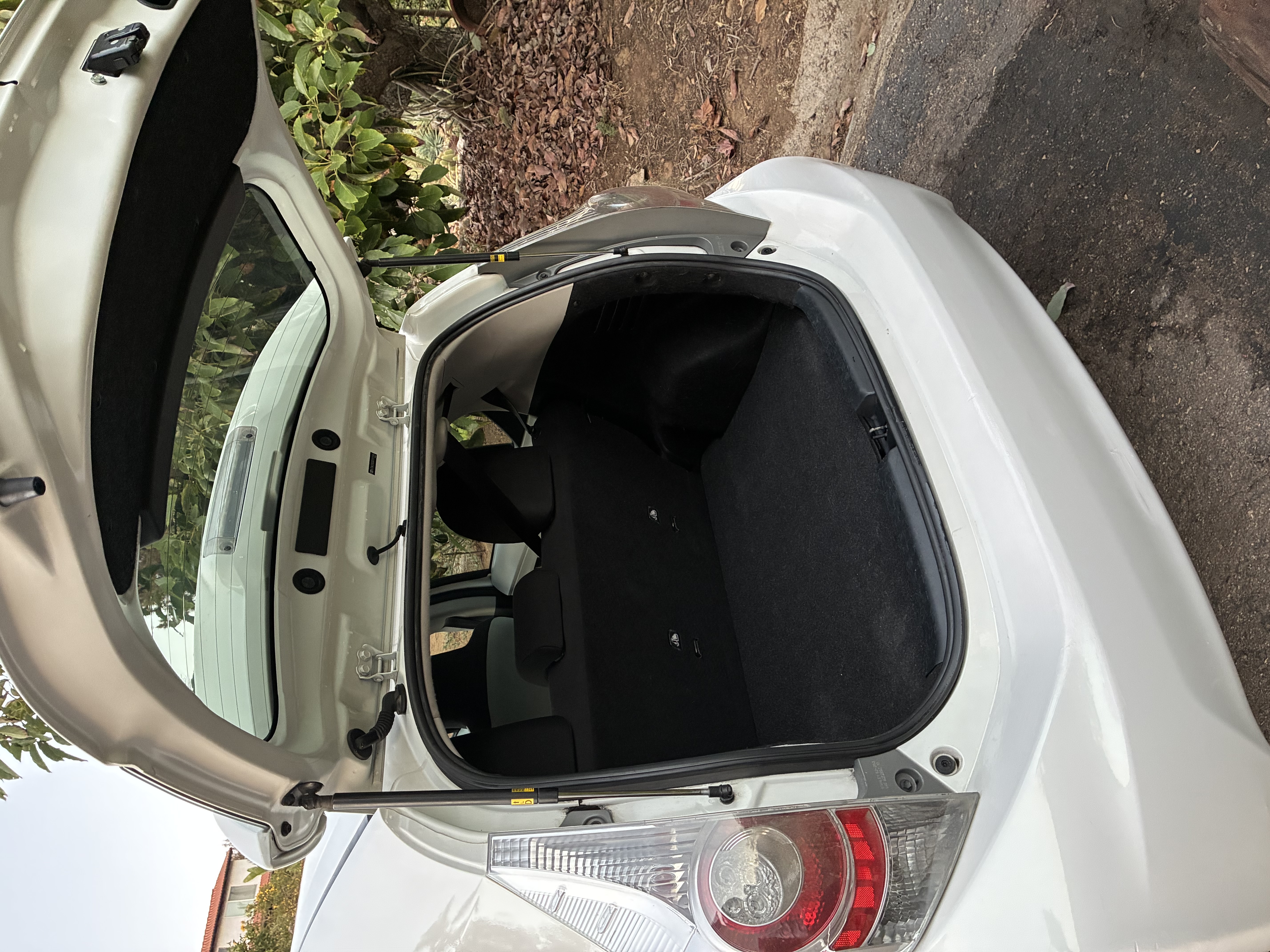 Used 2012 Toyota Prius C One FWD image 12