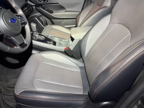 Used 2024 Subaru Crosstrek 2.5i Limited w/ Crosstrek Mirror Package image 14