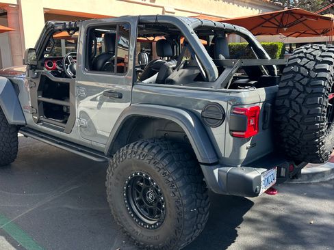 Used 2021 Jeep Wrangler Unlimited Rubicon image 9