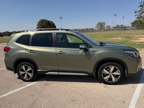 Used 2021 Subaru Forester Touring w/ Popular Package #2 AWD/4WD image 2