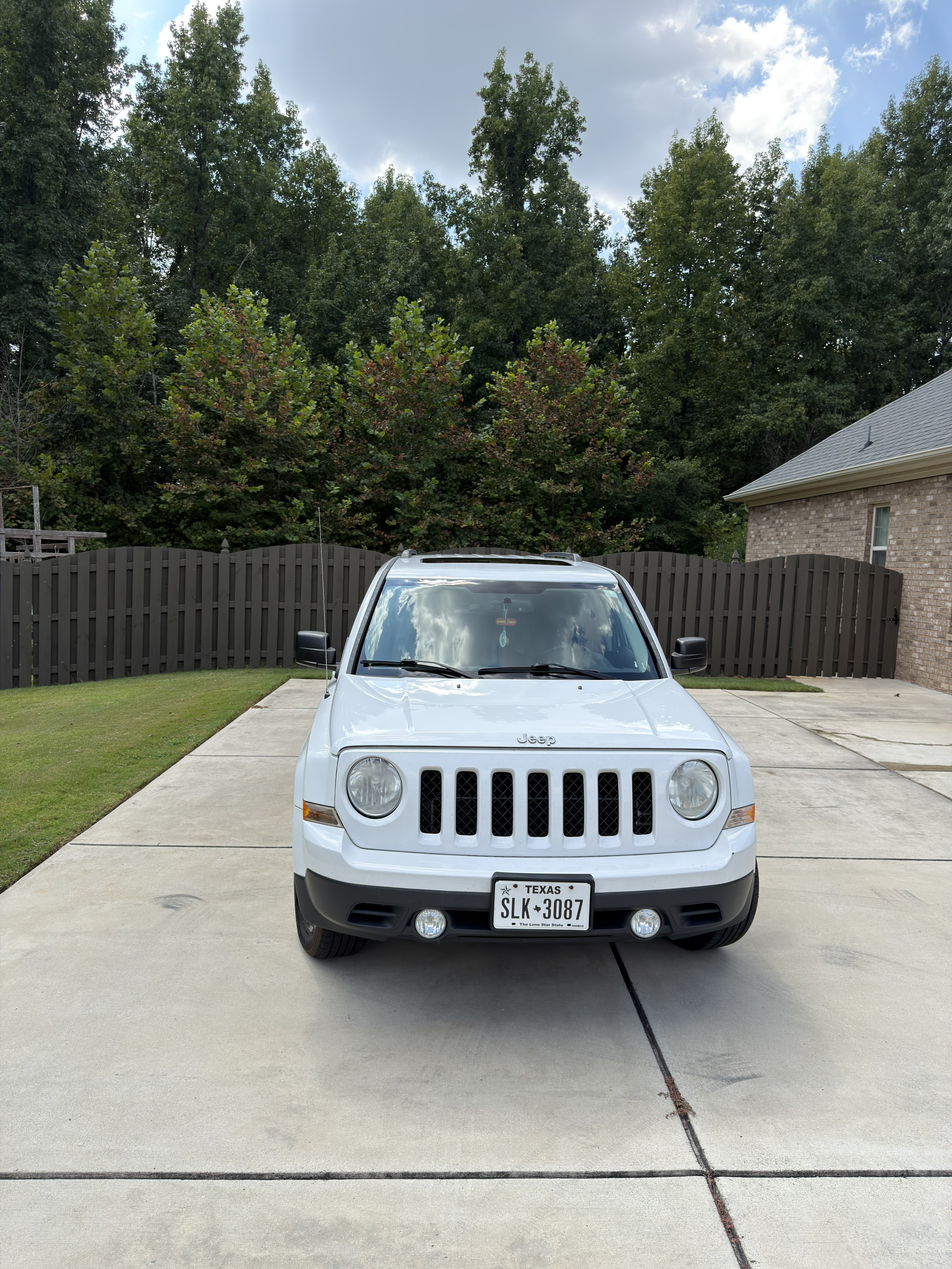 Used 2014 Jeep Patriot High Altitude FWD image 4