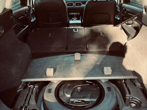 Used 2019 MAZDA CX-5 Touring image 26