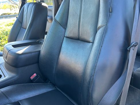 Used 2010 Chevrolet Silverado 1500 LTZ w/ Max Trailering Pack image 22