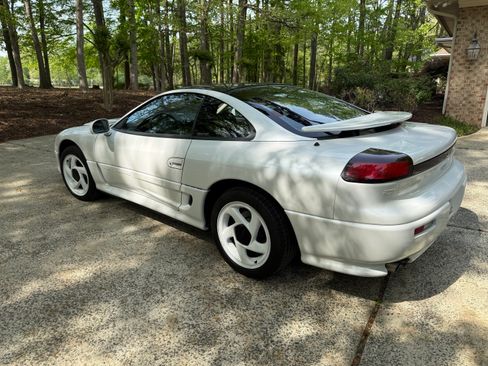 Used 1992 Dodge Stealth R/T Turbo image 1