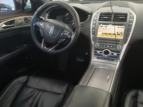 Used 2018 Lincoln MKZ Reserve w/ Technology Package image 11