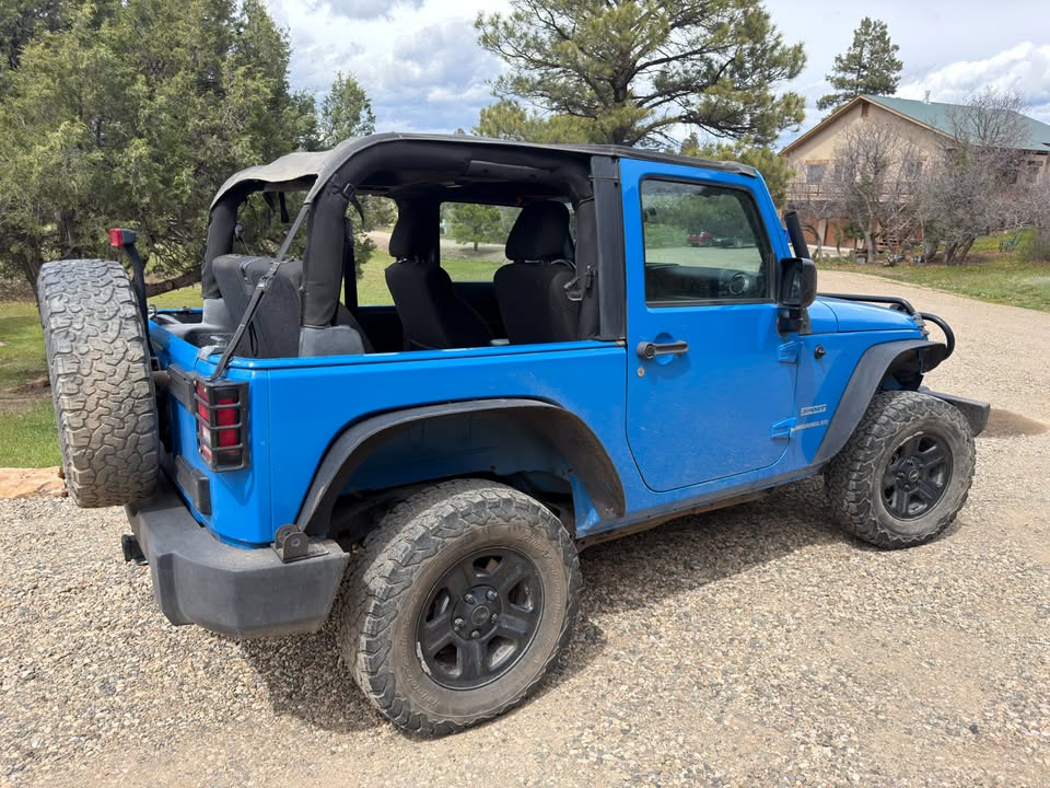 Used 2012 Jeep Wrangler Sport AWD/4WD image 11
