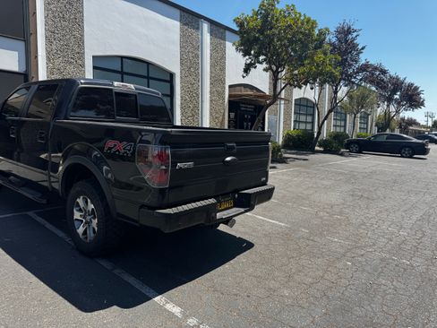 Used 2013 Ford F150 FX4 w/ Mid Equipment Group AWD/4WD image 8