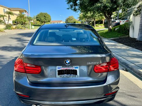 Used 2013 BMW 328i Sedan image 9