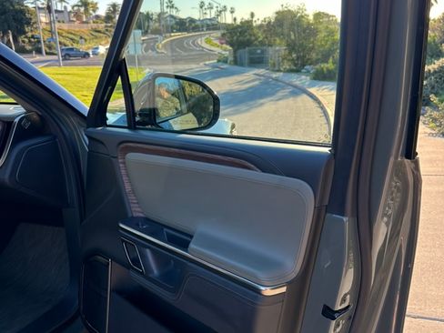 Used 2023 Rivian R1T Launch Edition image 20