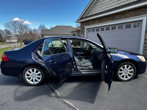 Used 2007 Honda Accord EX-L image 10
