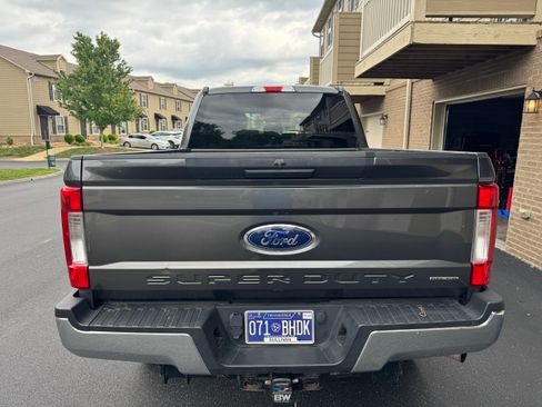 Used 2019 Ford F250 XLT AWD/4WD image 6