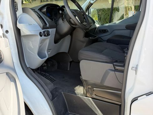 Used 2019 Ford Transit 350 XLT RWD image 16