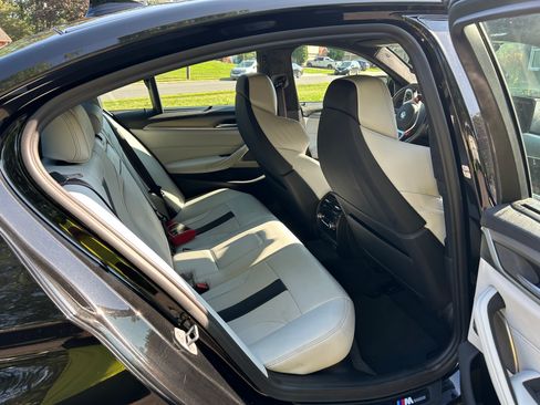 Used 2022 BMW M5 w/ Competition Package image 12