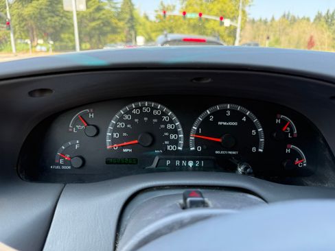 Used 2001 Ford F150 2WD SuperCab image 30