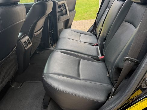 Used 2010 Toyota 4Runner Limited image 24