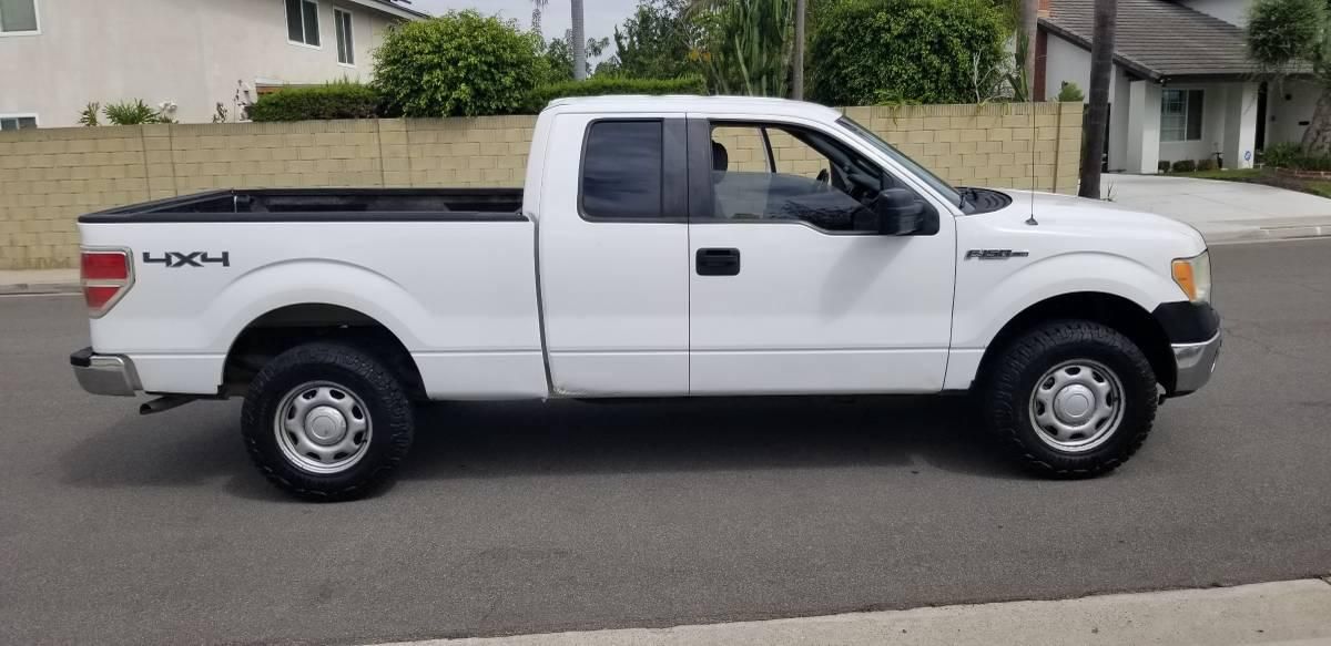 Used 2014 Ford F150 XL w/ Equipment Group 101A Mid AWD/4WD image 6