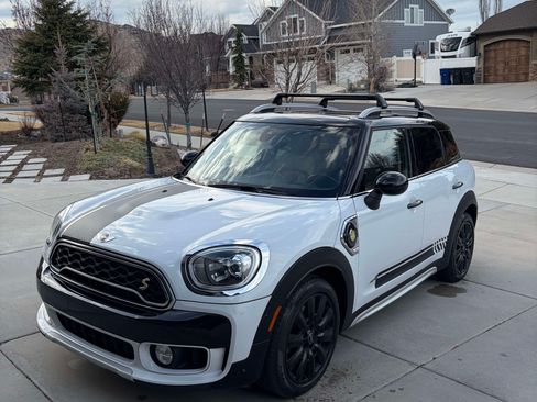 Used 2018 MINI Cooper Countryman SE image 2