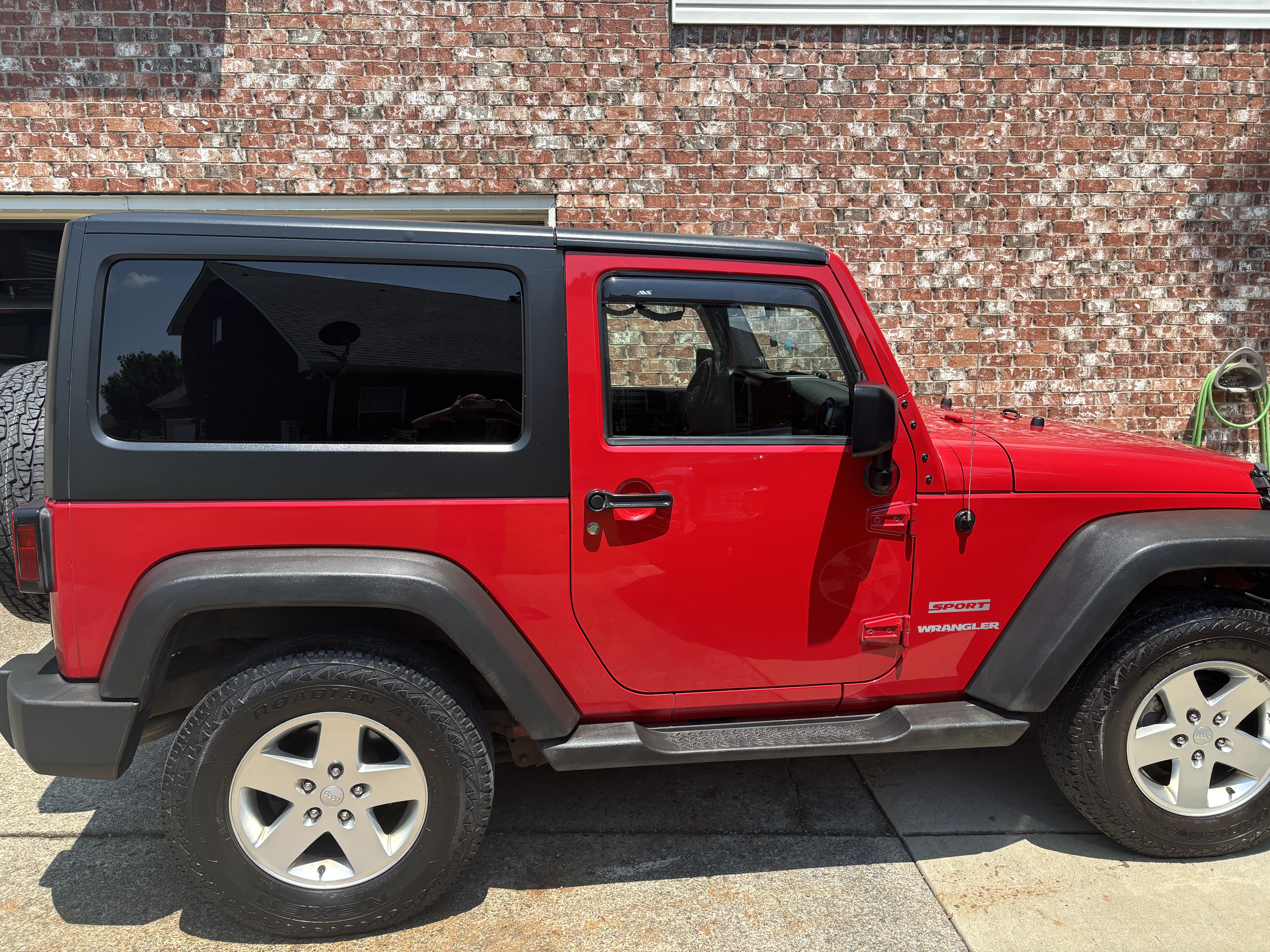 Used 2012 Jeep Wrangler Sport AWD/4WD image 14