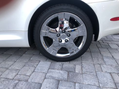 Used 2005 Lexus SC 430 Convertible image 12