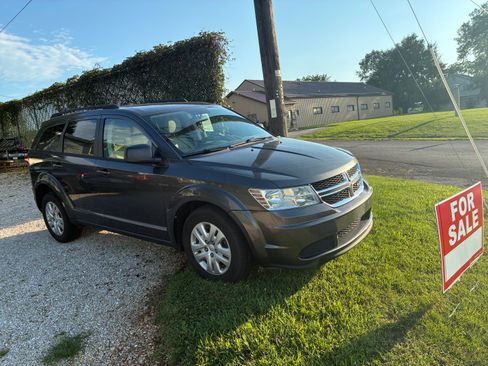 Used 2015 Dodge Journey SE w/ Flexible Seating Group AWD/4WD image 1