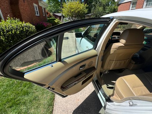 Used 2003 BMW 745i image 13