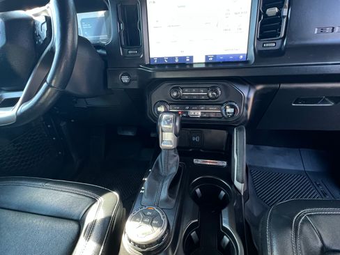Used 2021 Ford Bronco First Edition image 14
