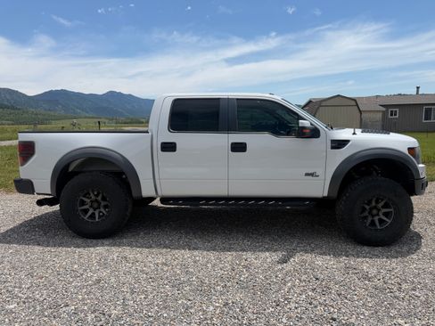 Used 2014 Ford F150 Raptor w/ Equipment Group 801A Luxury AWD/4WD image 1