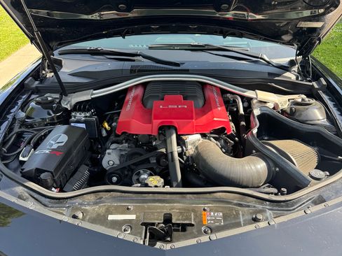 Used 2014 Chevrolet Camaro ZL1 RWD image 12
