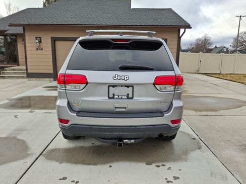 Used 2015 Jeep Grand Cherokee Laredo image 5