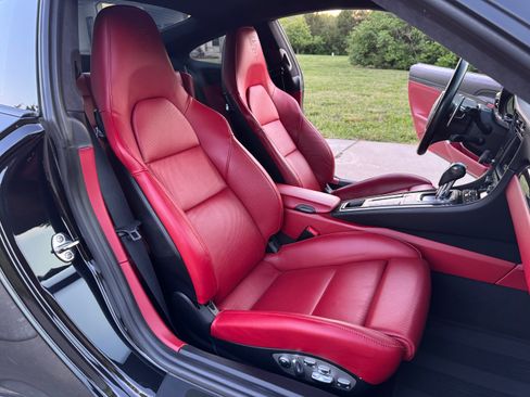 Used 2014 Porsche 911 Turbo S AWD/4WD image 23