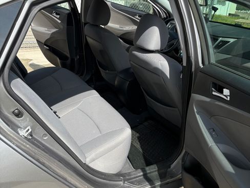 Used 2013 Hyundai Sonata GLS w/ Popular Equipment Pkg image 9