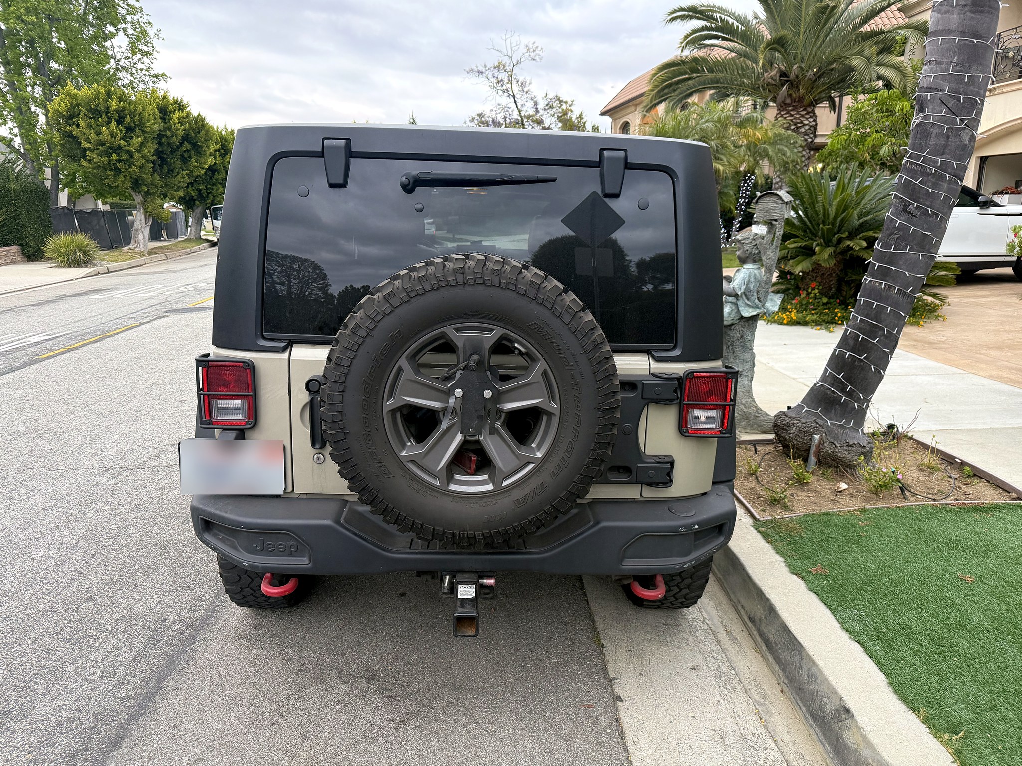 Used 2017 Jeep Wrangler Unlimited Rubicon AWD/4WD image 8