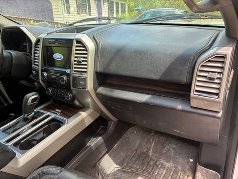 Used 2016 Ford F150 Lariat AWD/4WD image 22