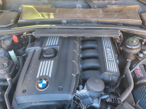 Used 2009 BMW 328i Convertible image 10