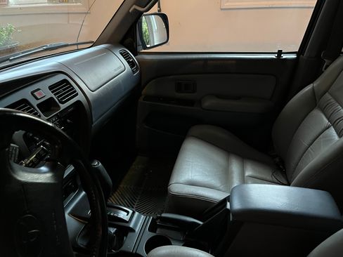 Used 1999 Toyota 4Runner SR5 image 5