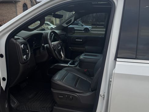 Used 2020 GMC Sierra 1500 Denali w/ Technology Package image 4