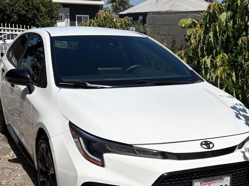 Used 2021 Toyota Corolla SE w/ Carpet Mat Package (TMS) FWD image 1