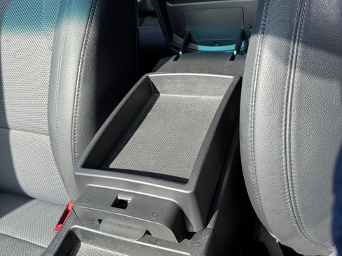 Used 2011 Hyundai Sonata SE image 18