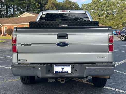 Used 2013 Ford F150 XLT w/ Mid Equipment Group image 8