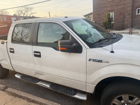 Used 2009 Ford F150 FX4 image 2