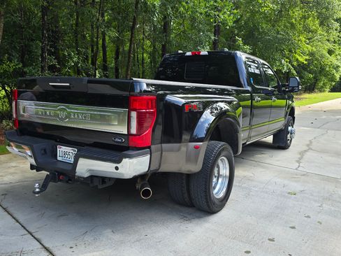 Used 2022 Ford F350 King Ranch w/ King Ranch Ultimate Package image 6