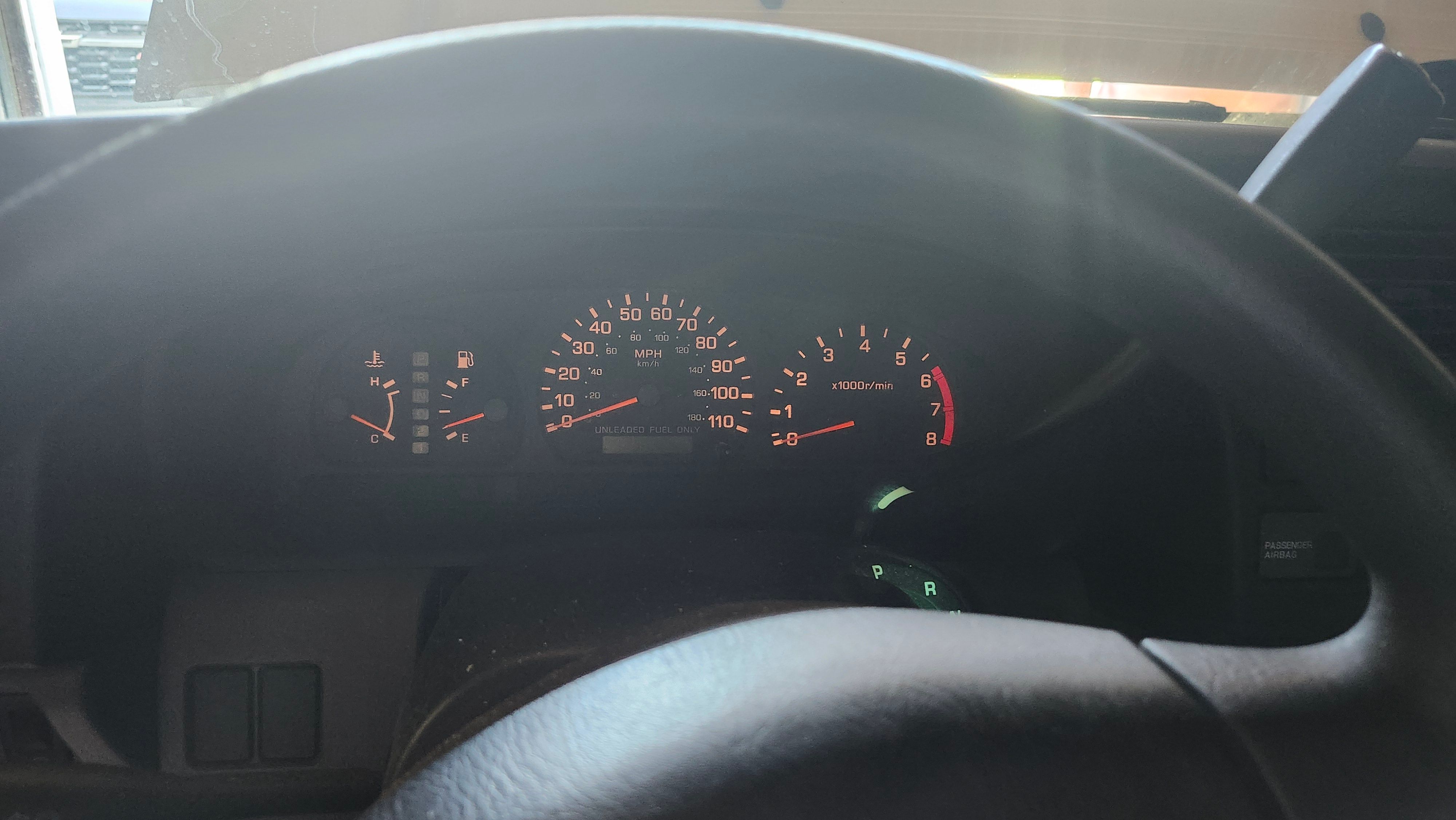 Used 2000 Nissan Frontier XE RWD image 11