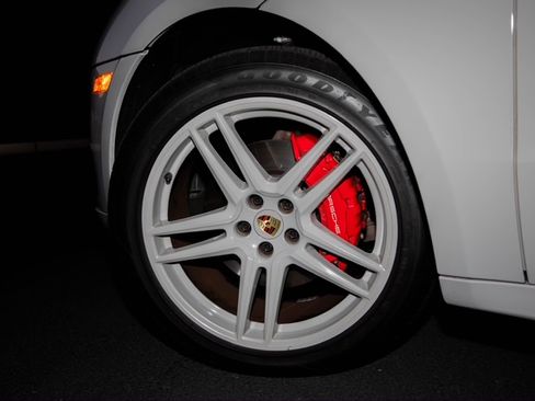 Used 2021 Porsche Macan GTS image 15