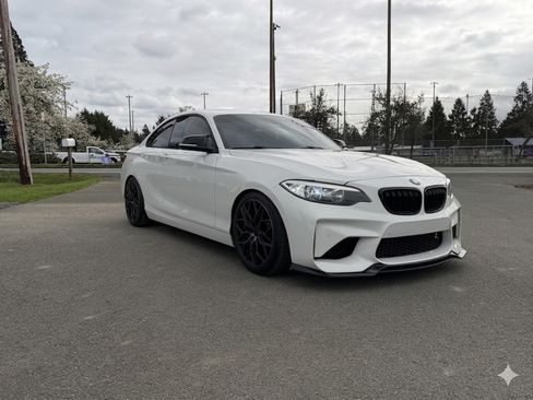 Used 2016 BMW 228i xDrive Coupe image 2