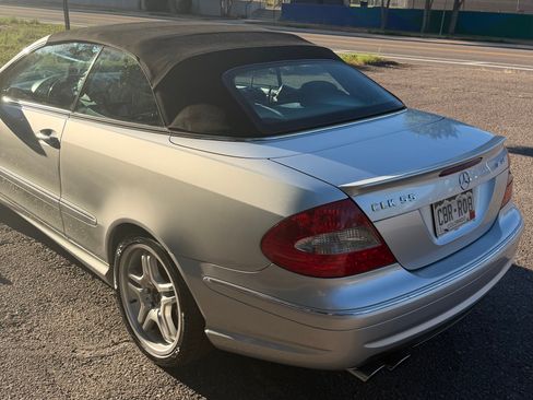 Used 2006 Mercedes-Benz CLK 55 AMG Cabriolet image 5
