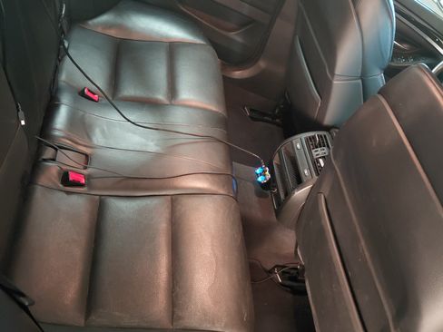 Used 2013 BMW 550i Sedan RWD image 6