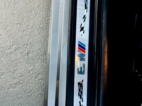 Used 2010 BMW M3 Coupe image 32