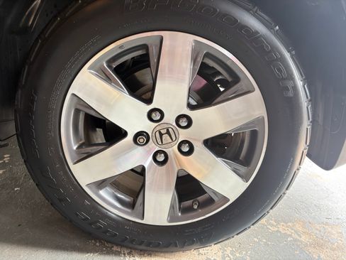 Used 2014 Honda Pilot Touring image 25