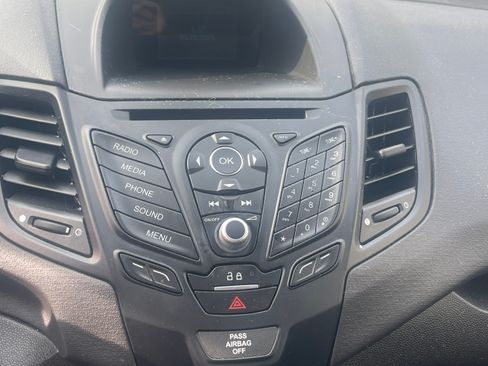 Used 2017 Ford Fiesta SE FWD image 10